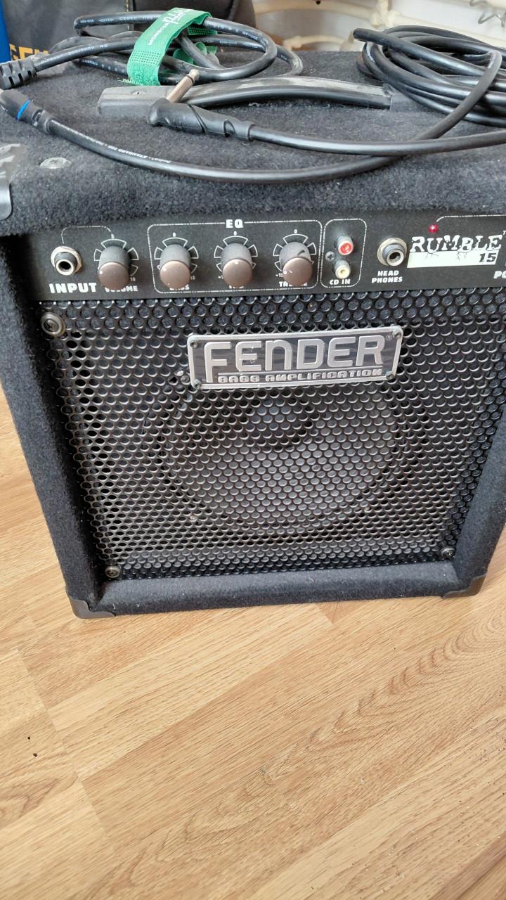 Fender bas box