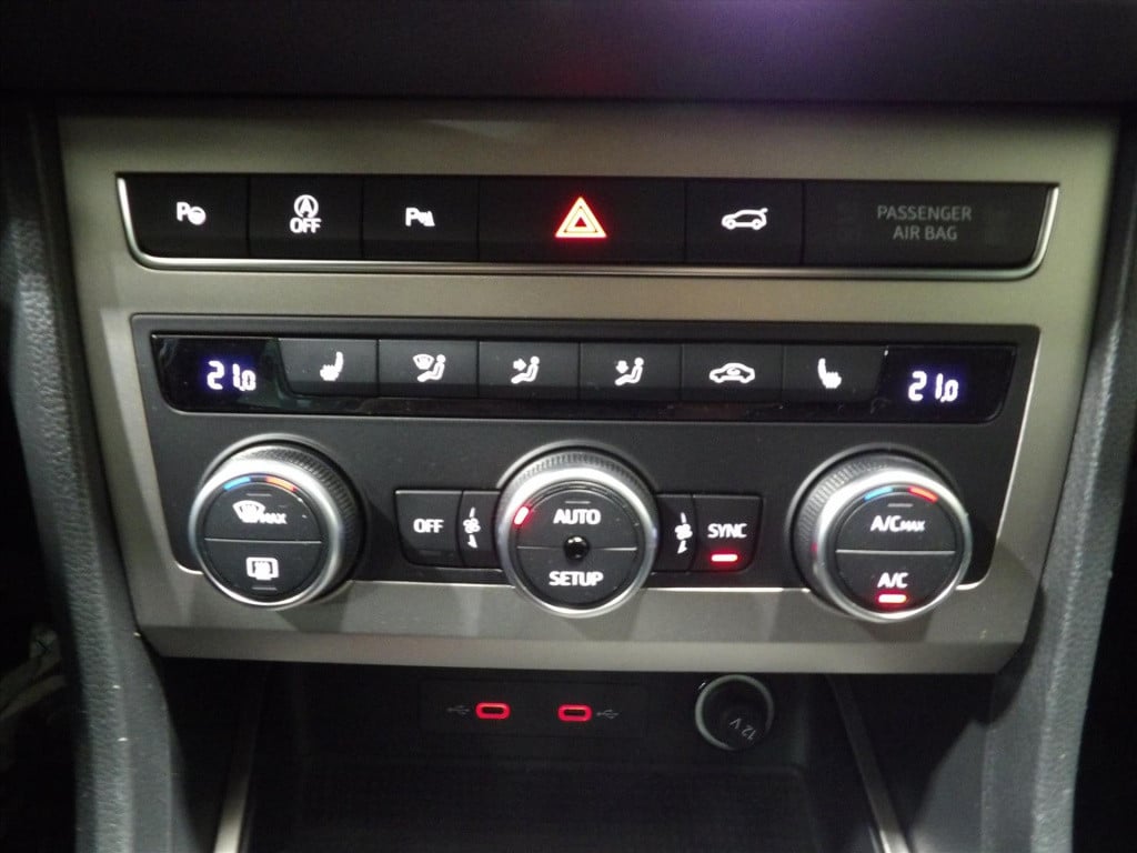 Seat Ateca 1.5 ecotsi 150pk dsg-7 xperience business intense