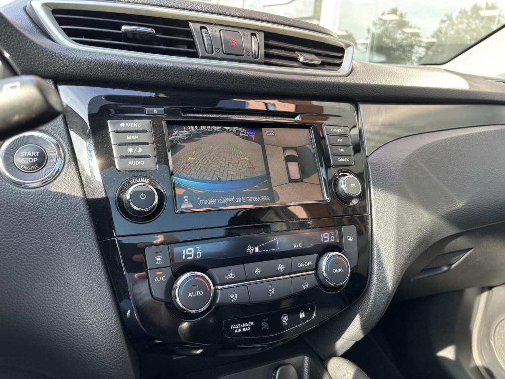 Nissan Qashqai 1.3 dig-t n-connecta design pack incl. trekhaak!