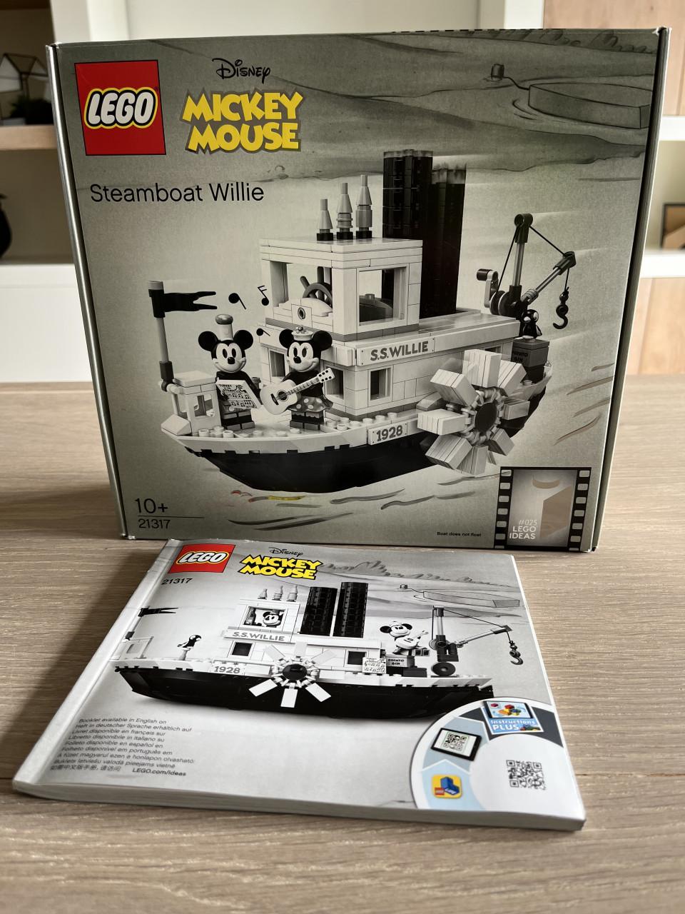 LEGO 21317 Steamboot Willy