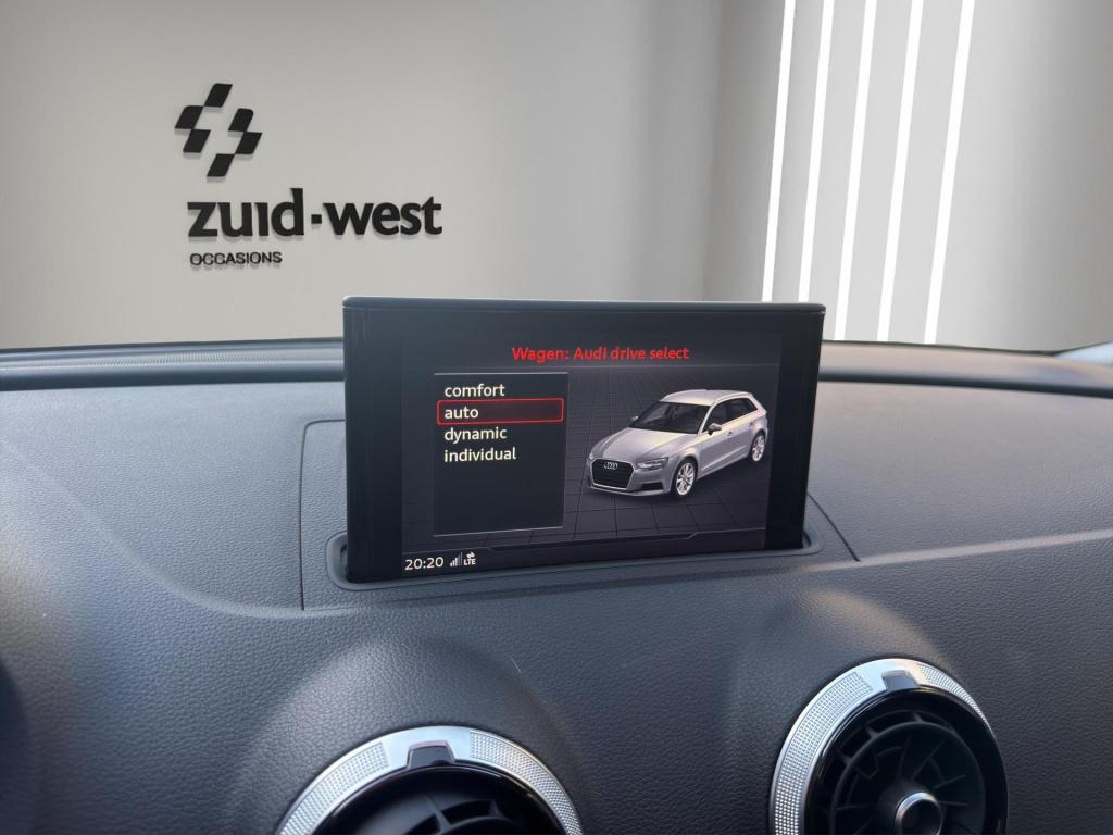 Audi A3 sportback 1.0 30 tfsi sport pano clima cruise