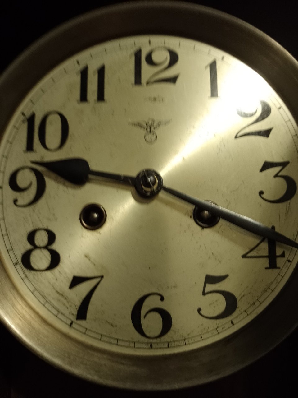 Mooie klok met slinger mooie klank perfect
