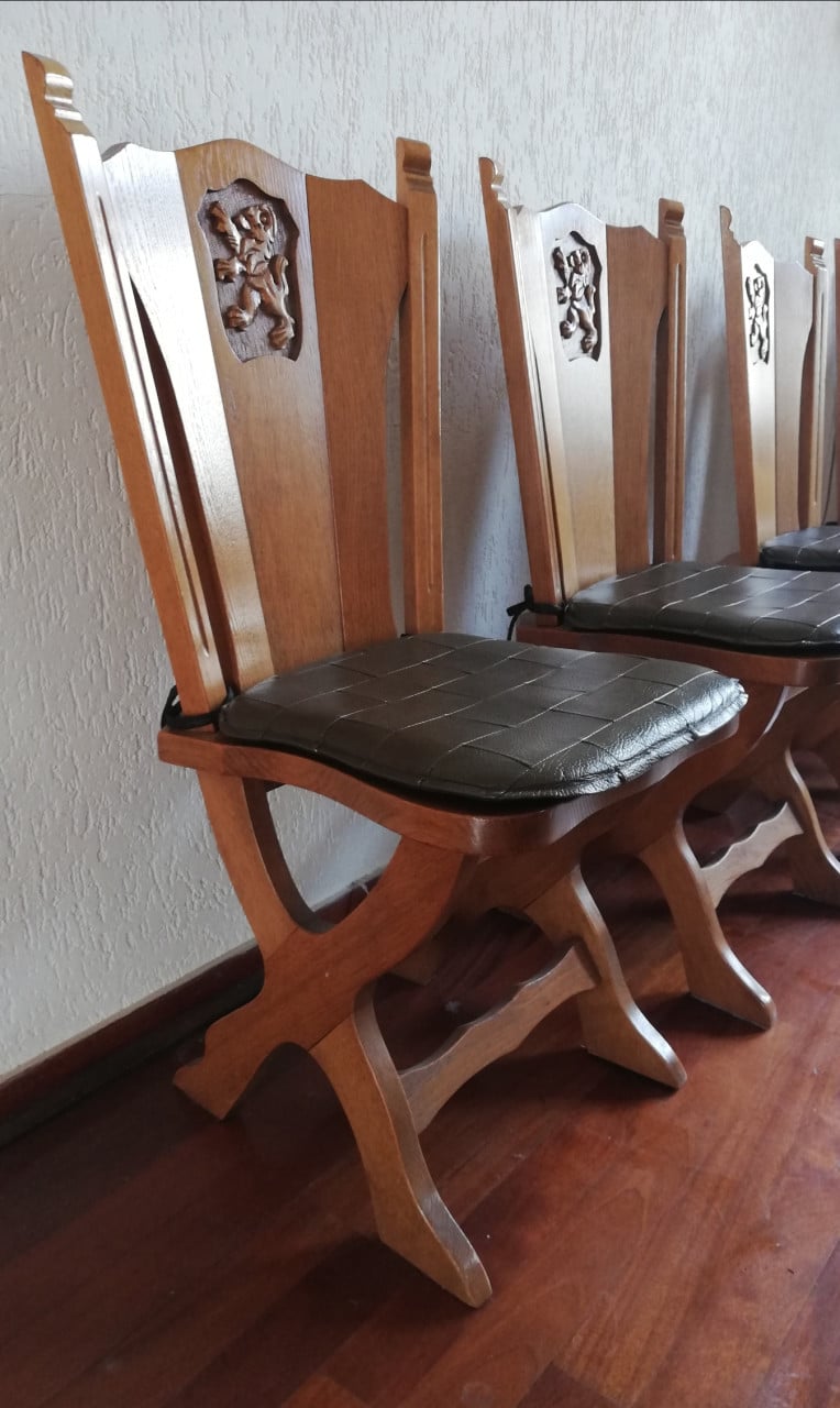 4 stoelen (eetkamer)