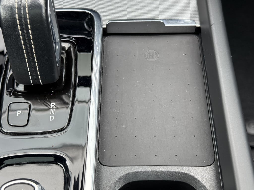 Volvo XC60 t6 340pk recharge r-design| panodak| adap.cruise| 360camera| tre