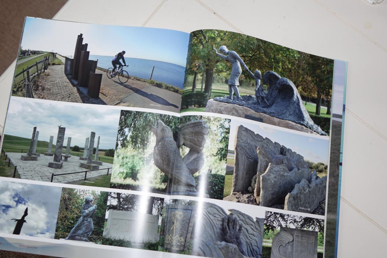 Watersnood Kees Slager boek van 5 kilo over al de dorpen van zeeland