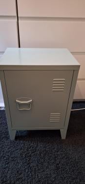 Nachtkastje opbergkastje metaal