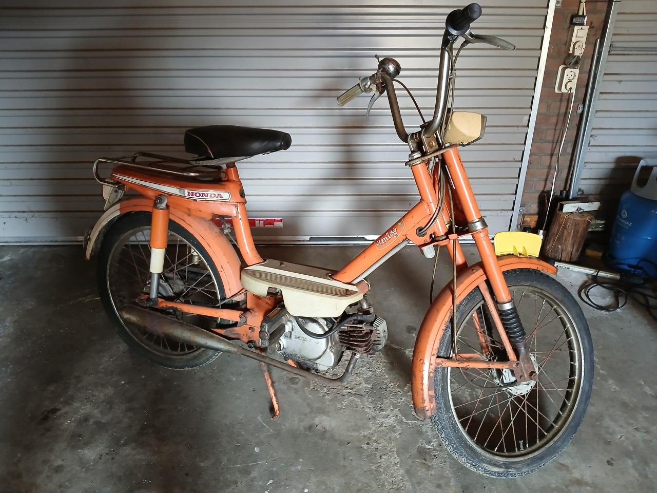 Honda Amigo te koop