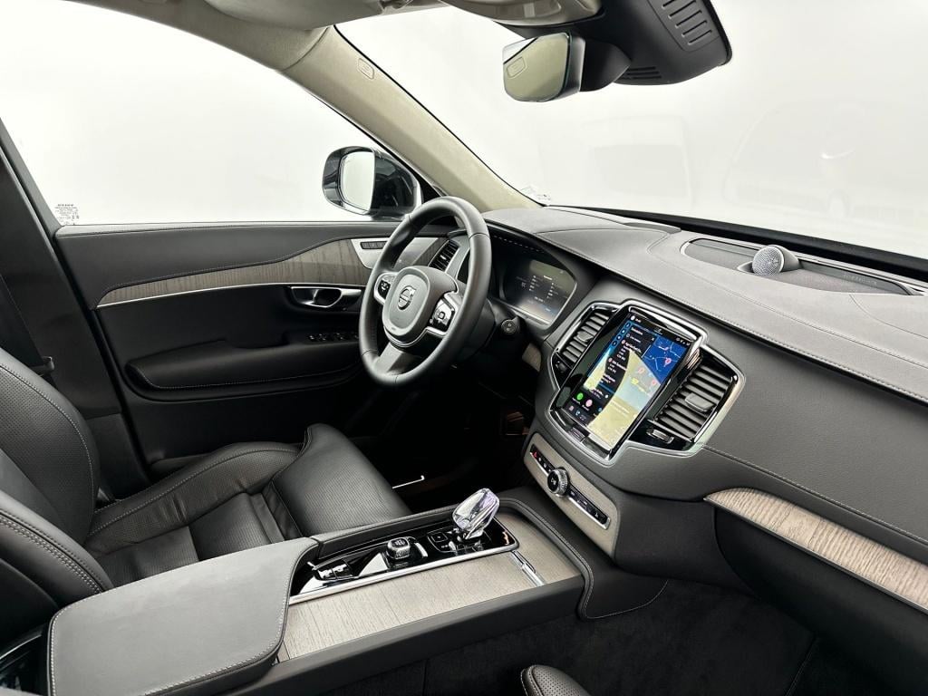 Volvo XC90 t8 455pk recharge ultra dark| full options!! b&w | luchtvering