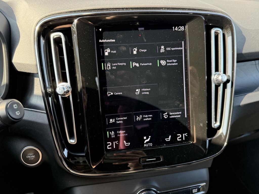 Volvo XC40 t5 262pk recharge bright| adap.cruise| 360camera| h&k sound