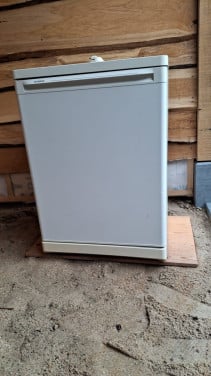 Te koop:  koelkast siemens tafelmodel.