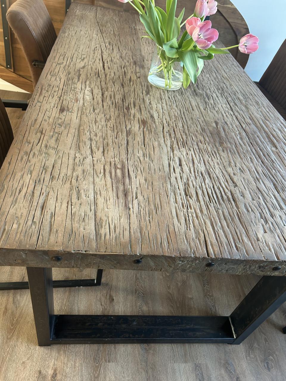 Eetkamer set industrieel: tafel bankje  en 2 stoelen