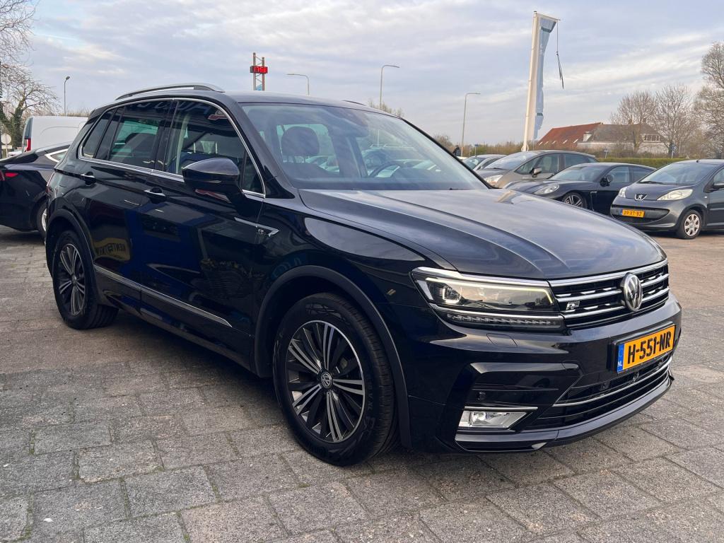 Volkswagen Tiguan 2.0 tsi 4motion r-line highline, virtual cockpit, trekhaa