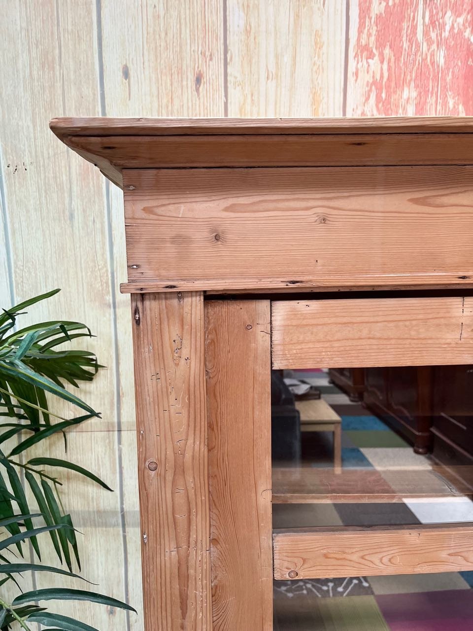 Oude Geloogd Grenen Vitrinekast No 740