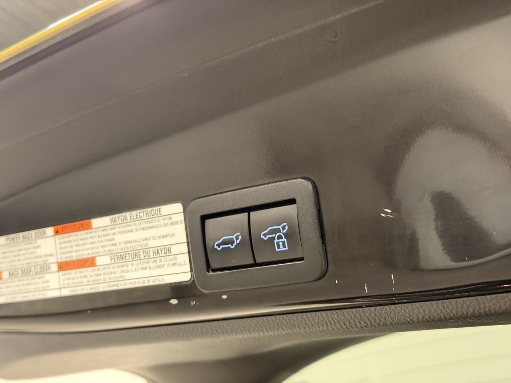 Toyota Yaris Cross 1.5 hybrid launch edition| jbl |hud| awd| stoelverw+stuu