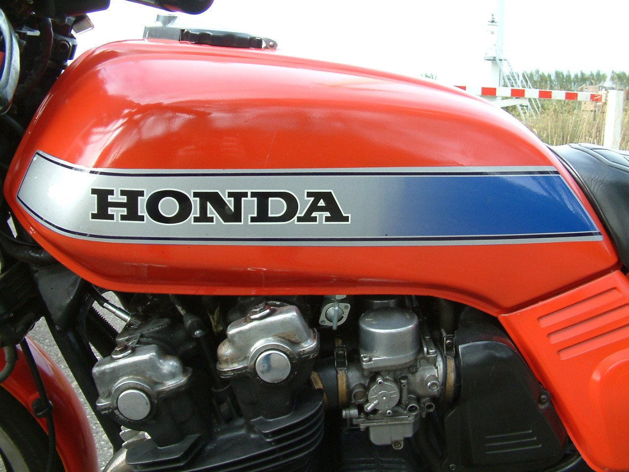 Old timer  honda bol dor 900 F    50000 km   1979  goede staat