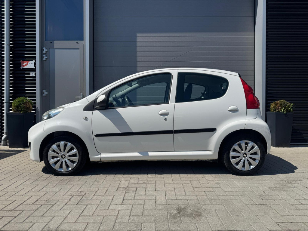 Peugeot 107 1.0-12v sublime/110.000 nap/apk/airco