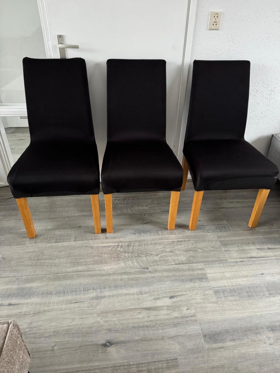 Complete set stoelen en tafel