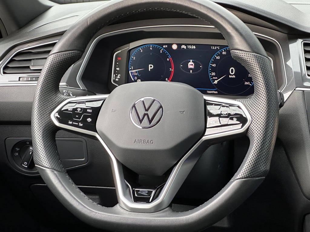 Volkswagen Tiguan Allspace 1.5 tsi 150pk dsg r-line | black line | trekhaak