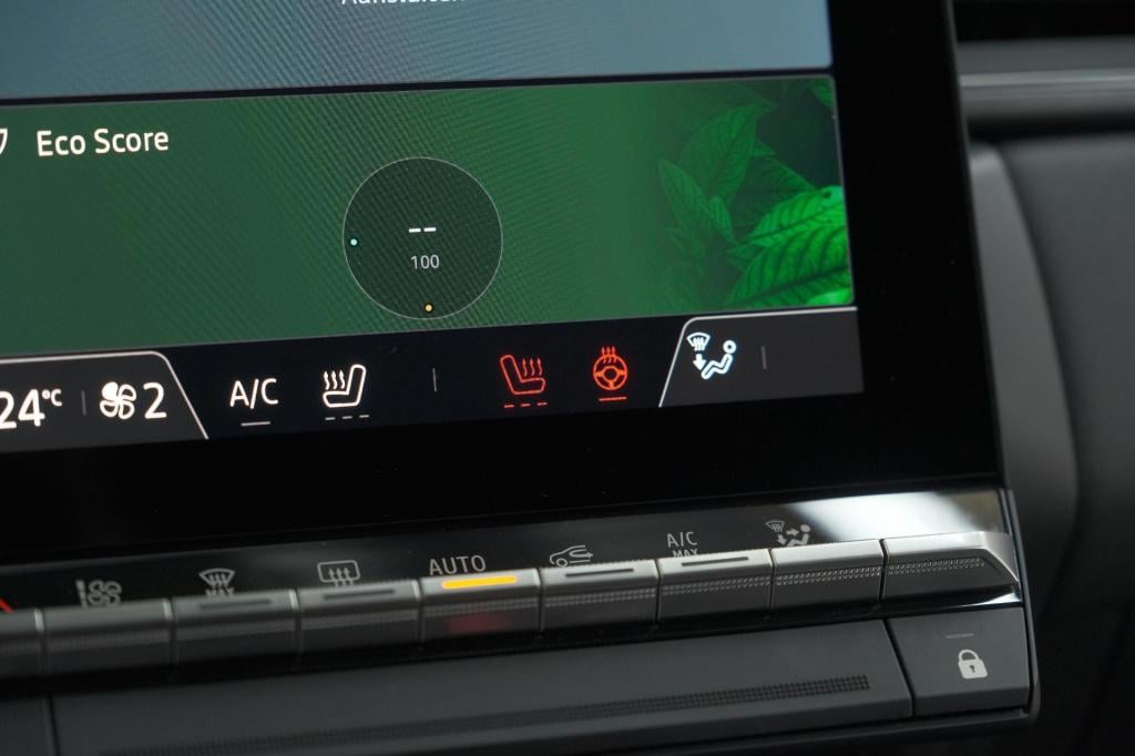 Renault Captur mild hybrid 160 edc techno | pack winter | camera | adaptiev