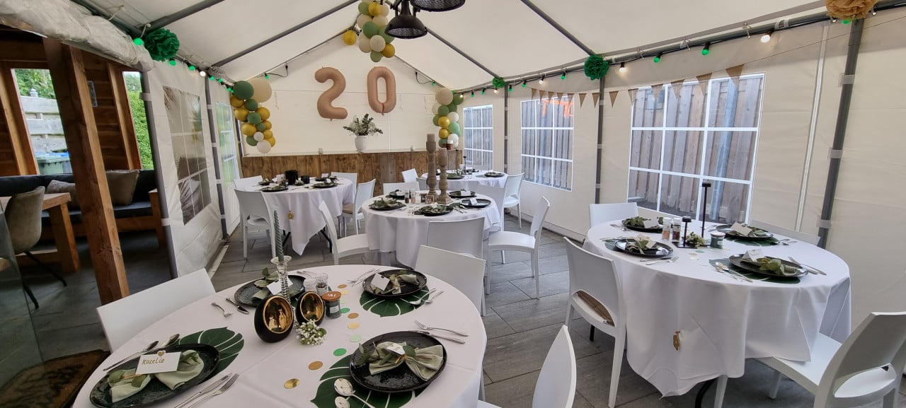 TE HUUR PARTYTENT