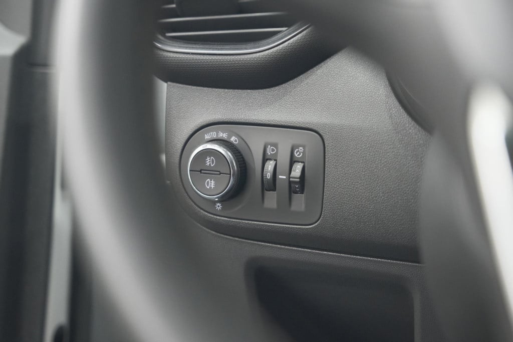 Opel Crossland X turbo 130 at6 elegance | camera | parkeersensoren | naviga