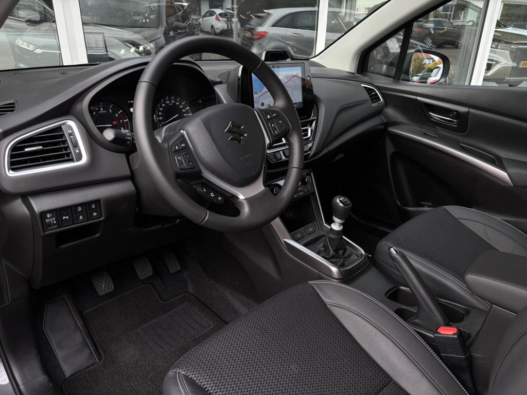 Suzuki Sx4 S-cross style 1.4 boosterjet smart hybrid