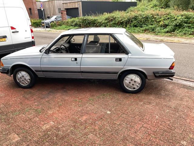 Peugeot 305 GLD 1.9 XUD Diesel