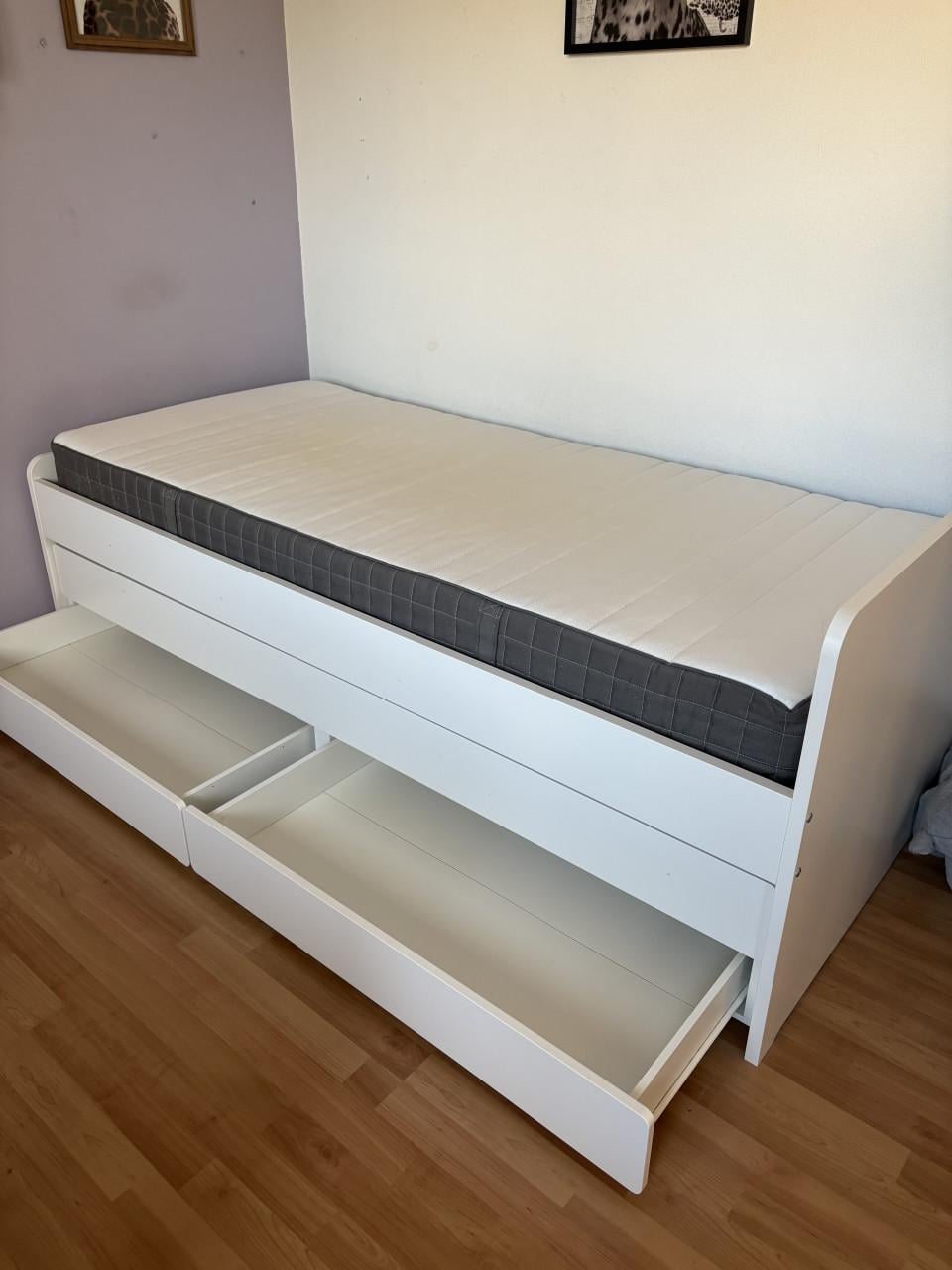 Stevig eenpersoonsbed