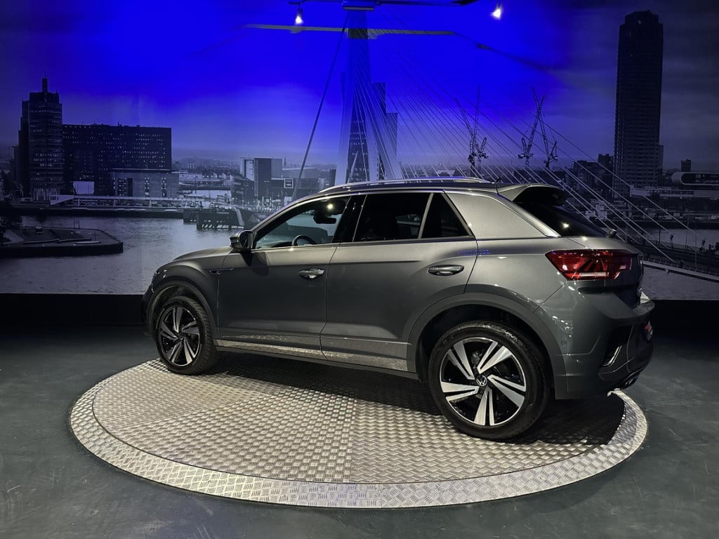 Volkswagen T-roc 1.5 tsi r-line edition *keyless*winterpakket*camera*