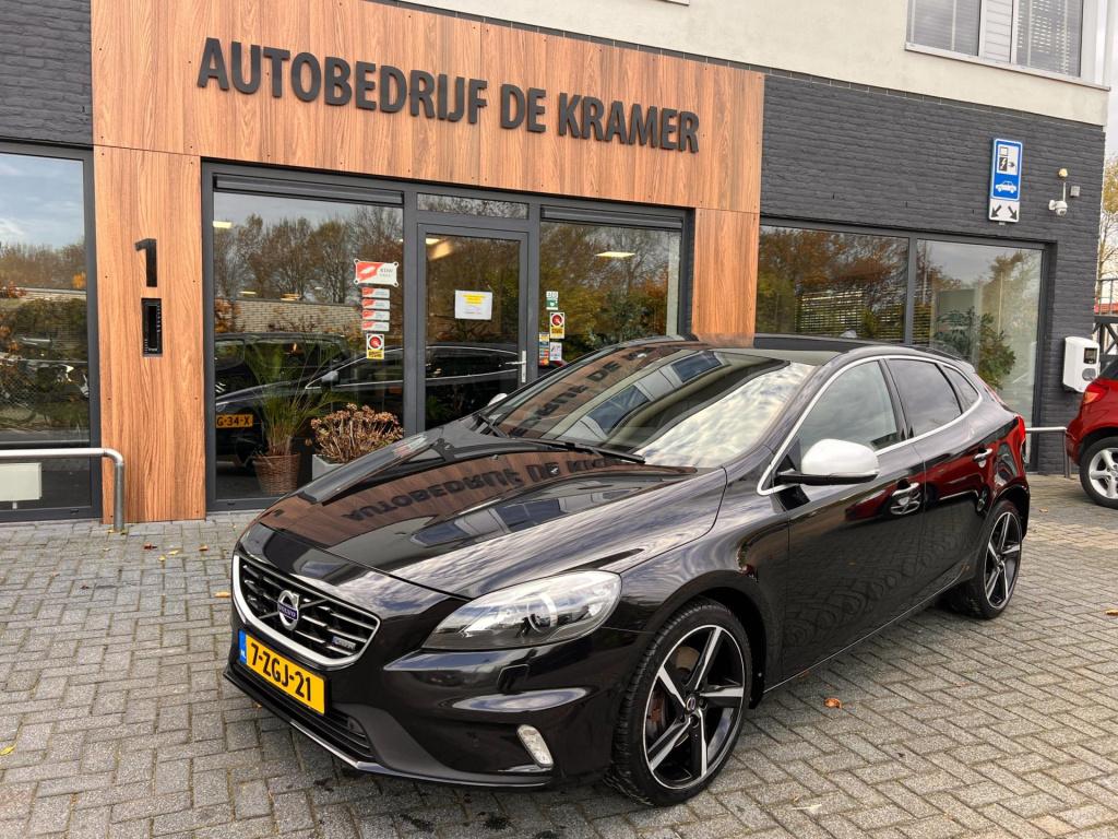Volvo V40 2.0 d4 r-design business