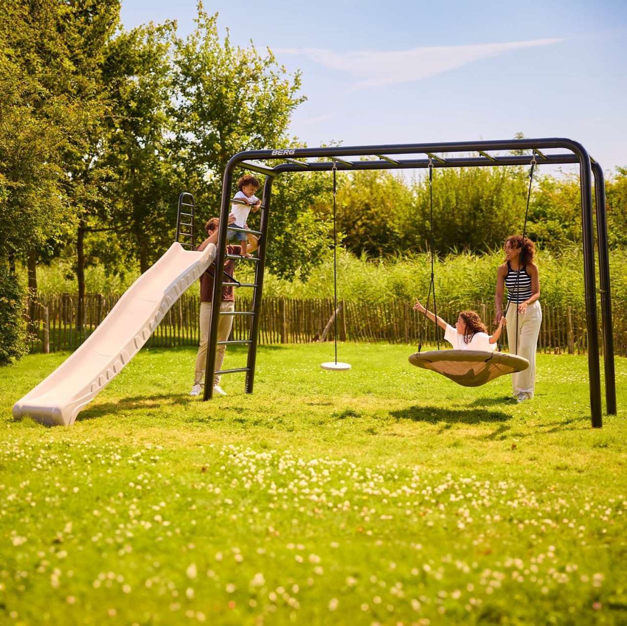 BERG PlayBase