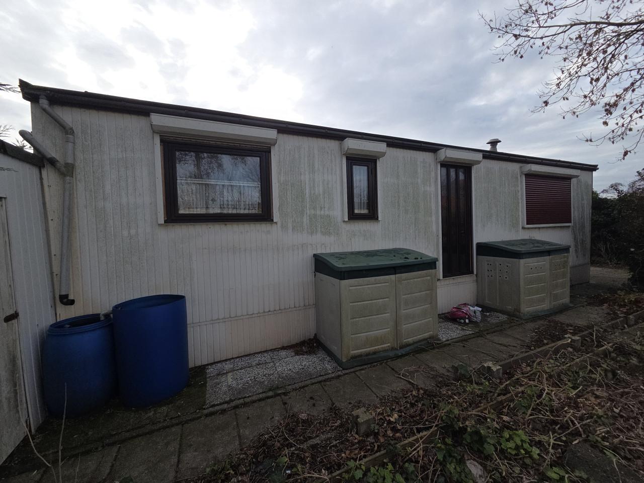 Winterharde sta caravan 3m60x10m50