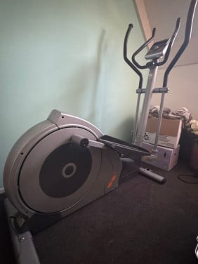 Crosstrainer