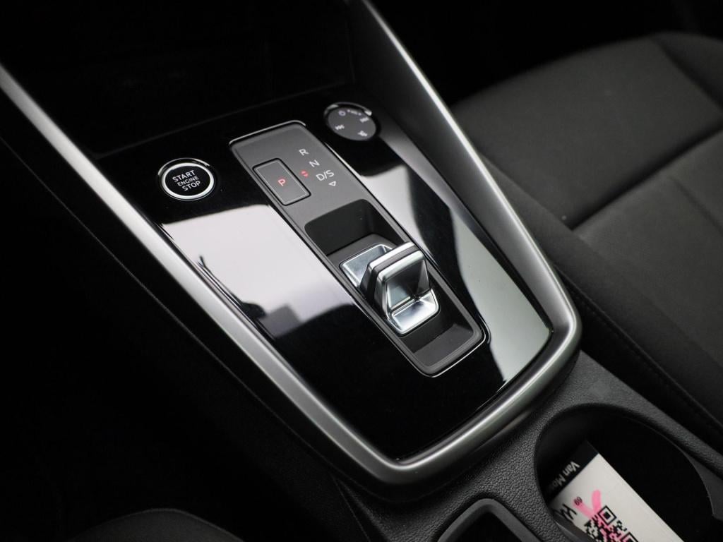 Audi A3 sportback 30 tfsi business edition | automaat | navigatie | vitrual