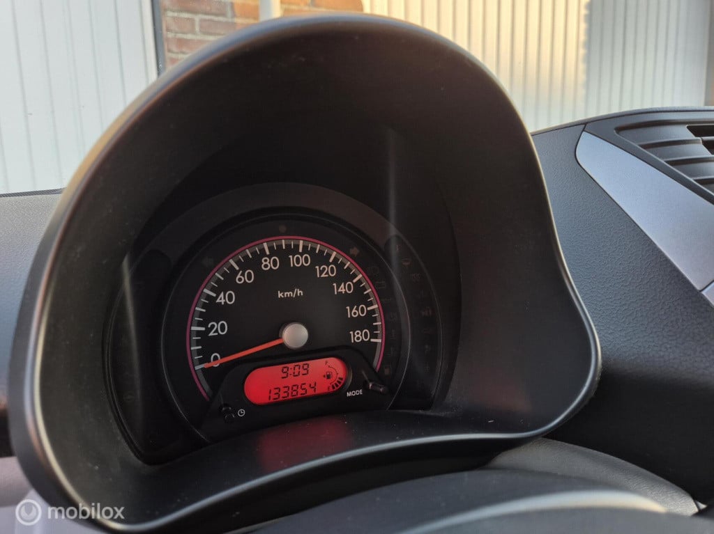 Suzuki Alto 1.0 / 5-deurs / airco