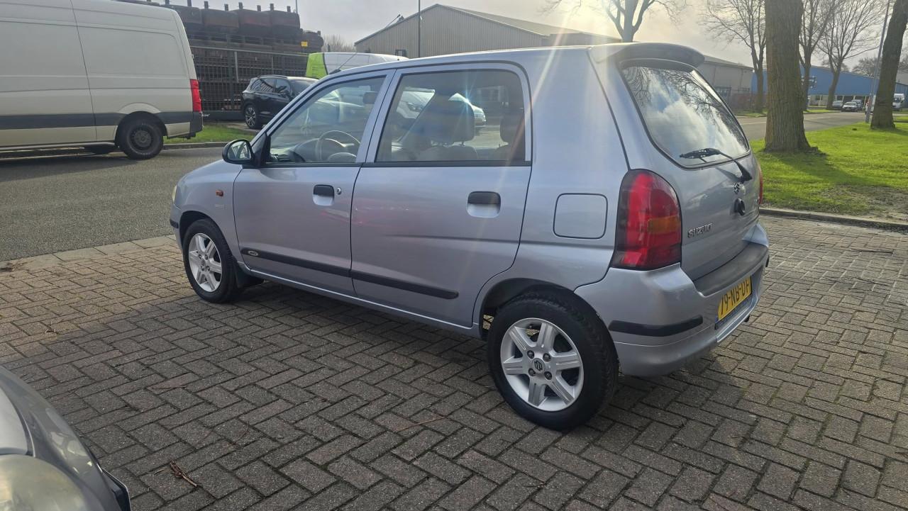Suzuki Alto 2003 • 67.572 km • APK 21-07-2026