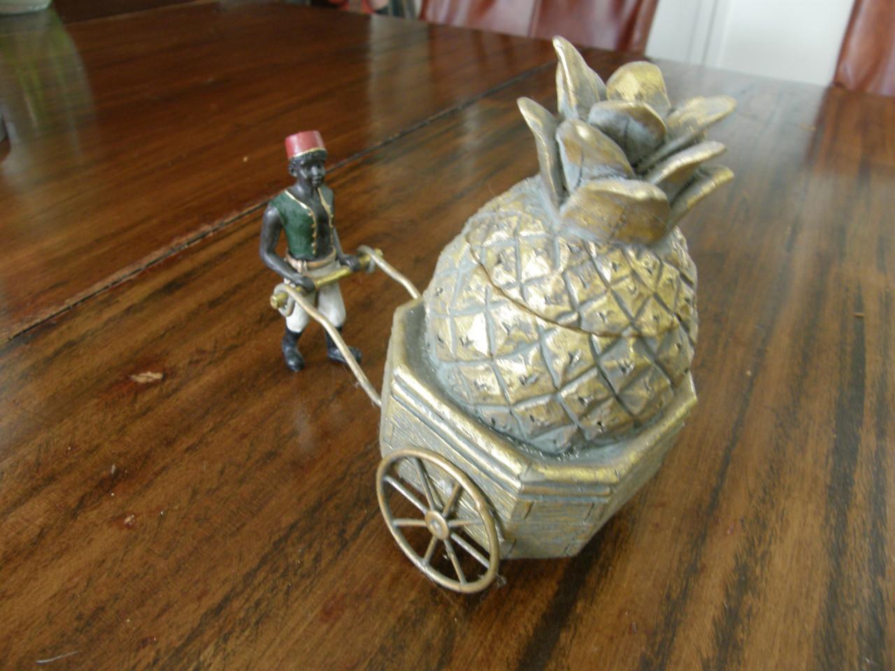 Ananas pot