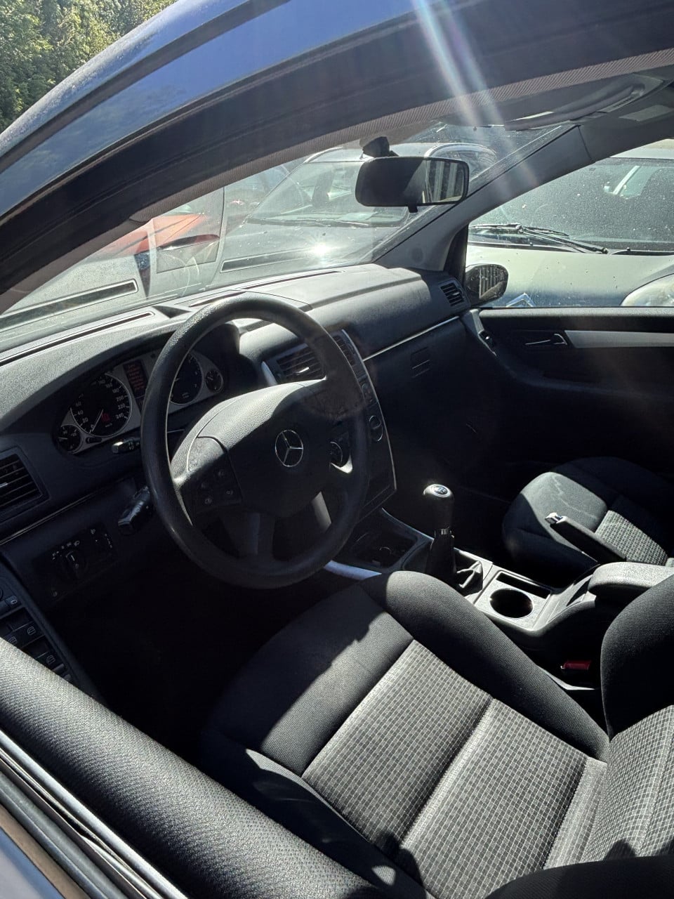 Mercedes B klasse jaar apk!