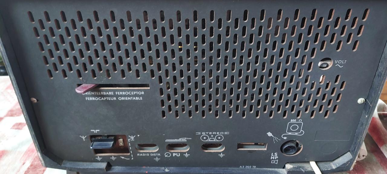 Aristona Radio in prima staat