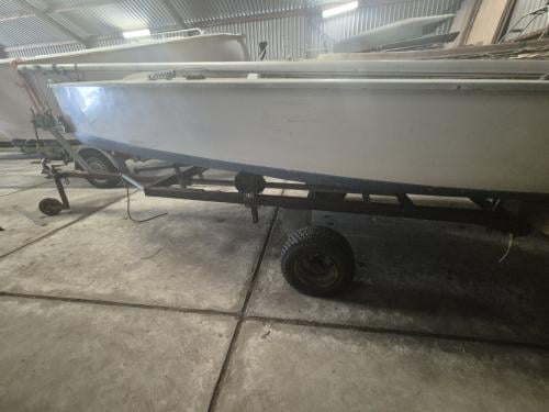 Jeugd zeilboot VEB Bootsbouw DDR