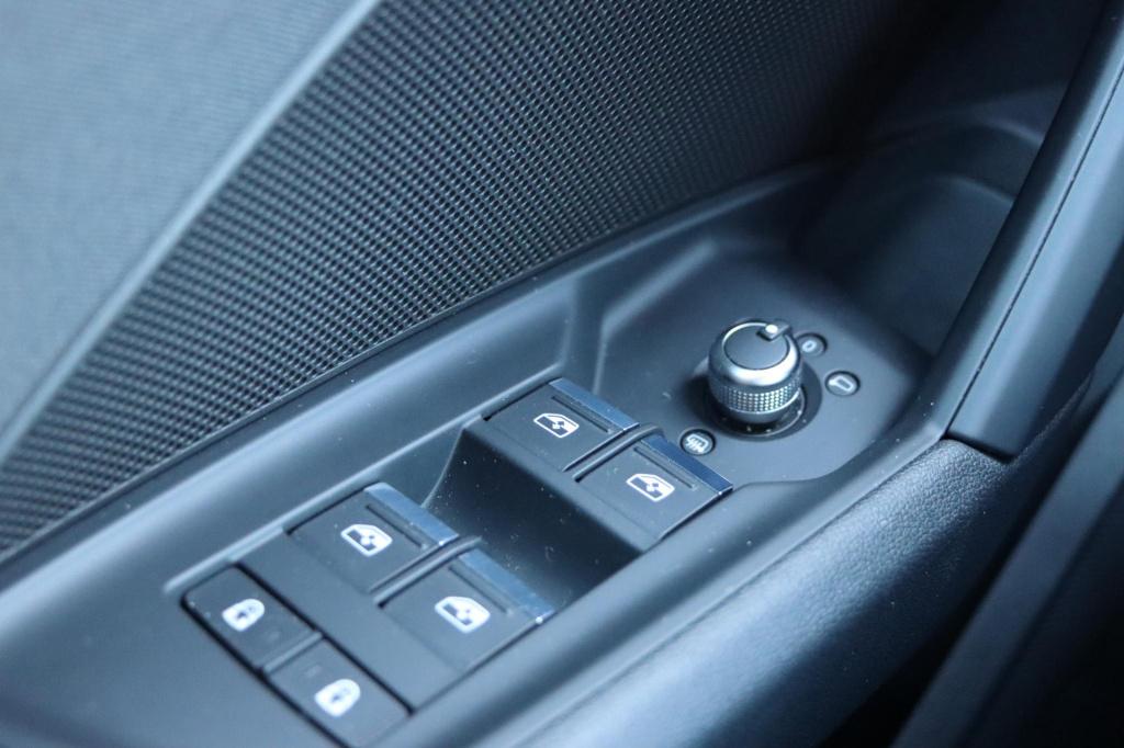 Audi A3 limousine 30 tfsi advanced edition s-tronic 110pk