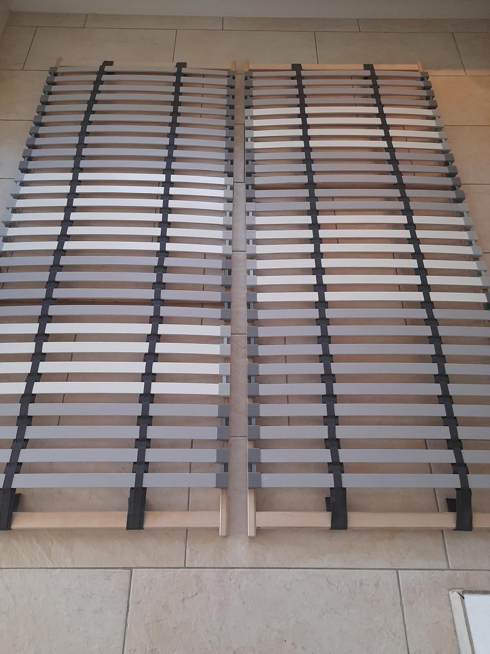 2 x 80 x 200 Lattenbodems (in goede nette staat )