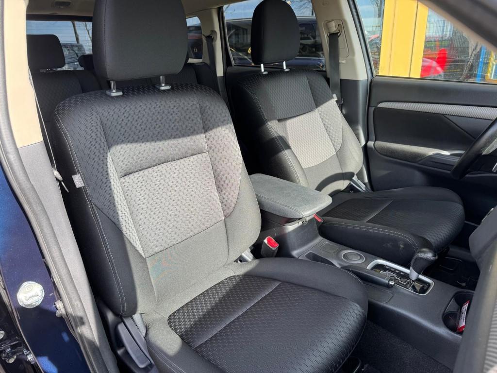 Mitsubishi Outlander 2.0 business edition
