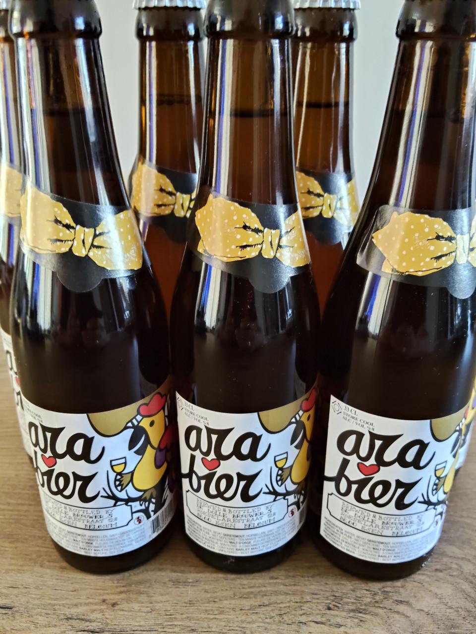 7 flesjes Ara bier Strong Golden Ale