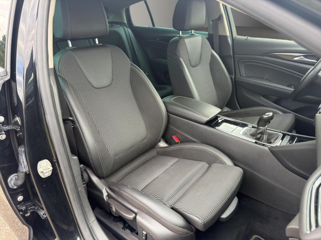 Opel Insignia grand sport 1.5 turbo innovation camera stoelverwarming