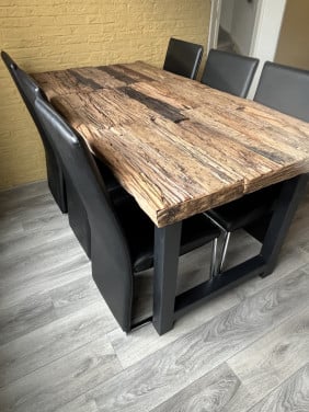 Robuuste eettafel 180 x 90
