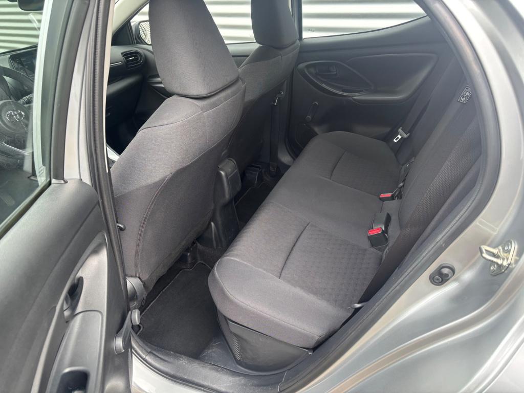 Toyota Yaris 1.5 hybrid 115 active