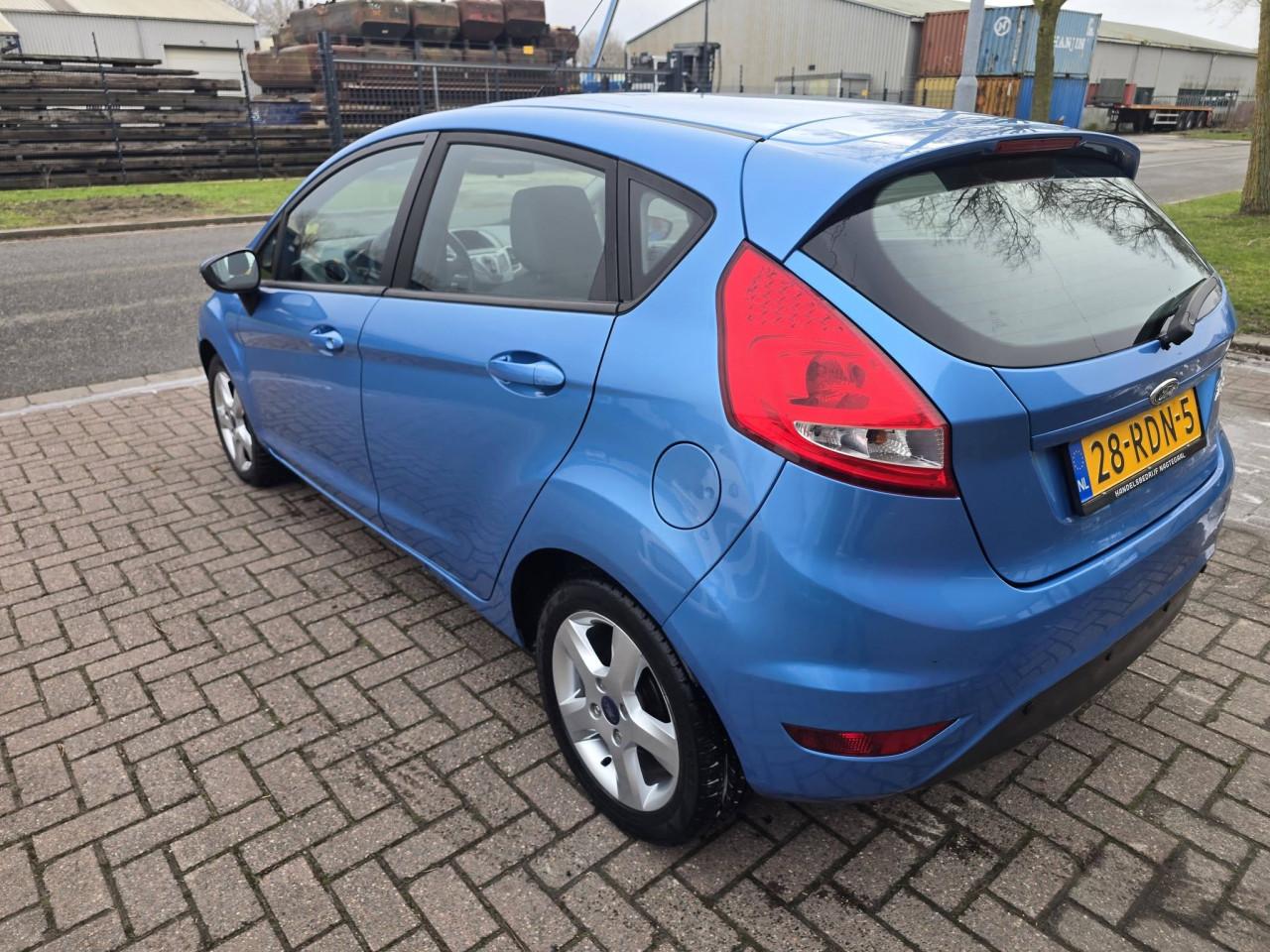 Ford Fiesta 1.25 Limited  bj2011  lage km  €3950