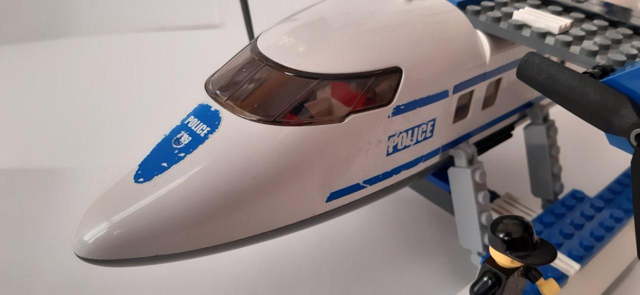 Lego City 7723: Politie watervliegtuig met piloot