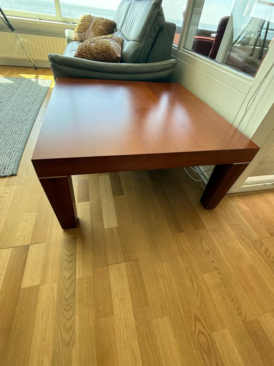 Gratis Salontafel vierkant